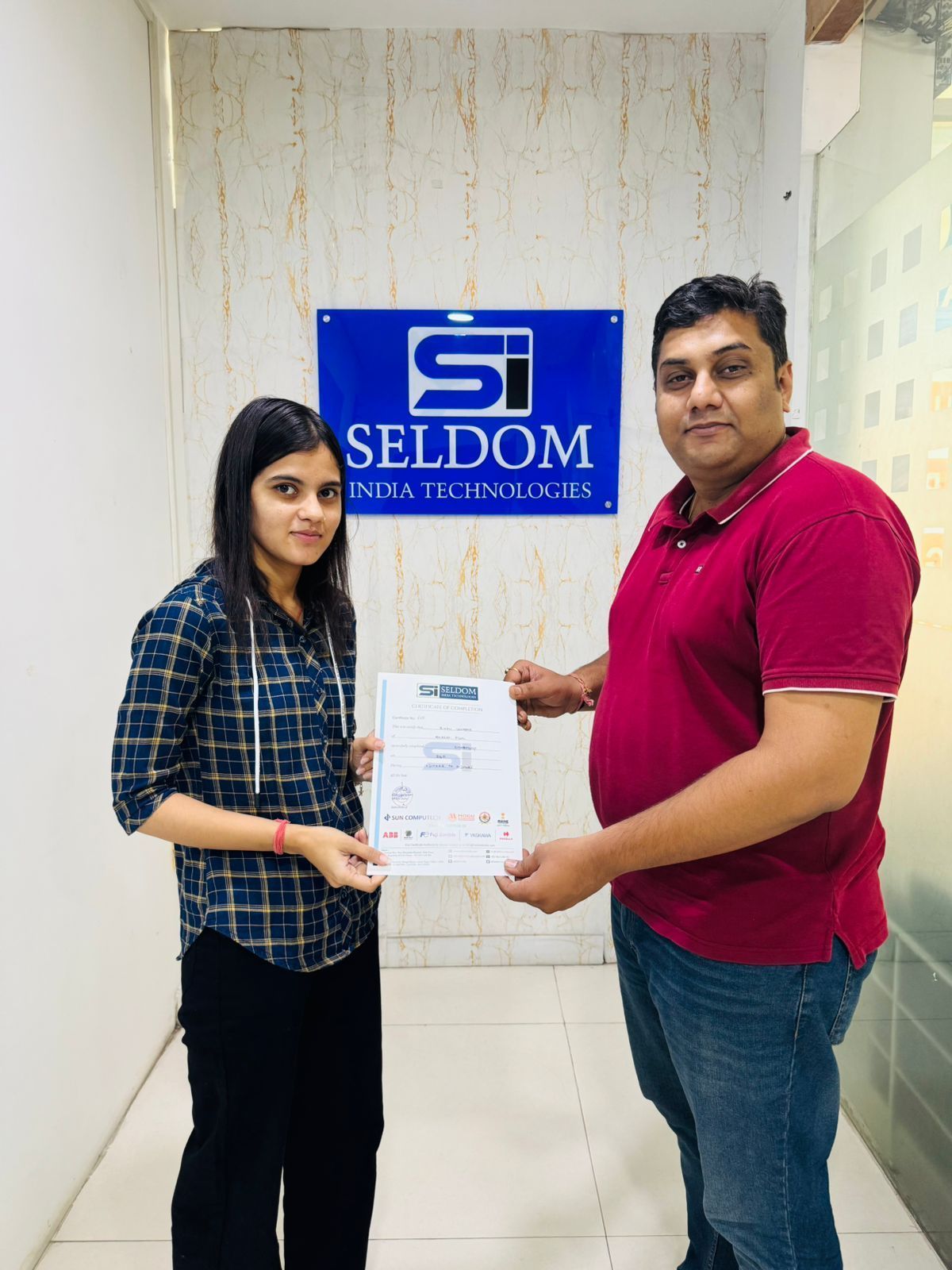 Certificate recognition post preview for DSA course completion from Seldom India LinkedIn